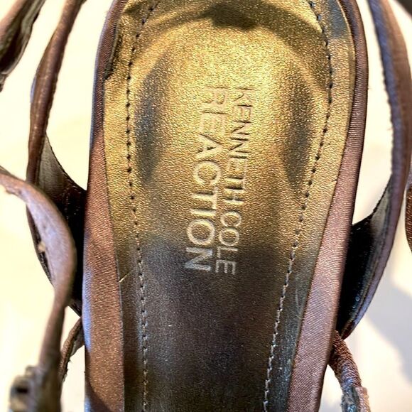 Kenneth Cole ~ Size 9M “Know Blinkie SA” Strappy Sandals - Picture 4 of 10